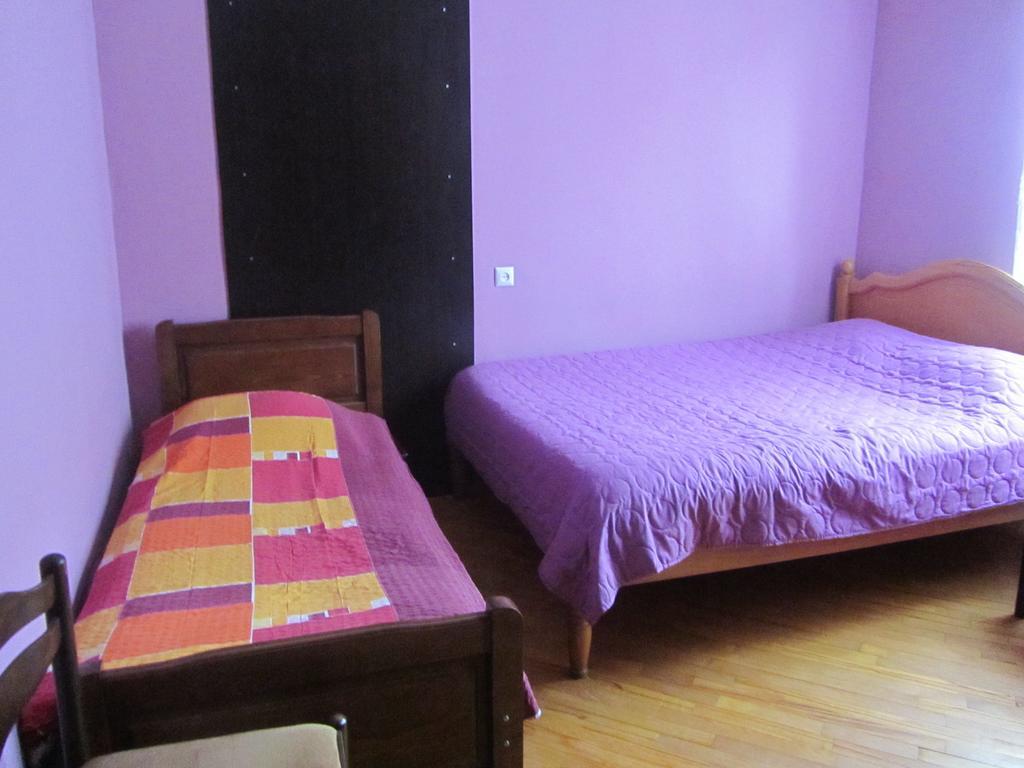 Suliko Guest House บาทูมิ ห้อง รูปภาพ