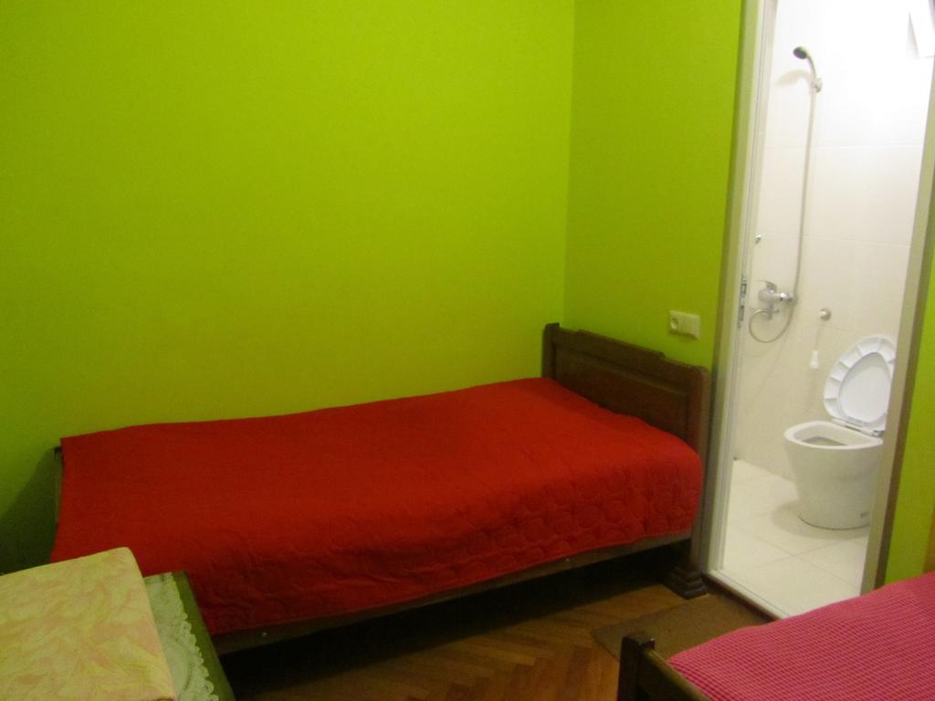Suliko Guest House บาทูมิ ห้อง รูปภาพ